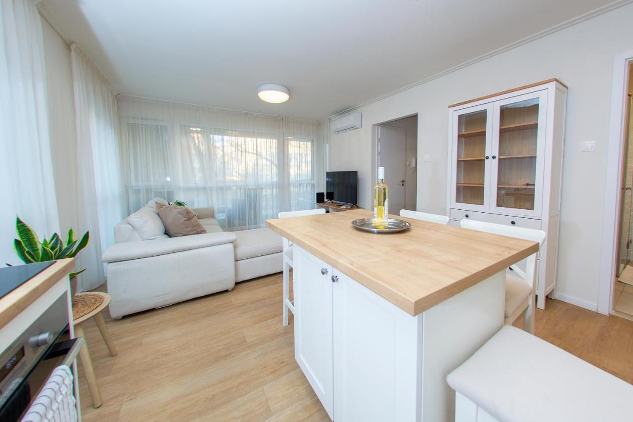 Cosy Inner City Getaway Bestern Szeged Exterior foto