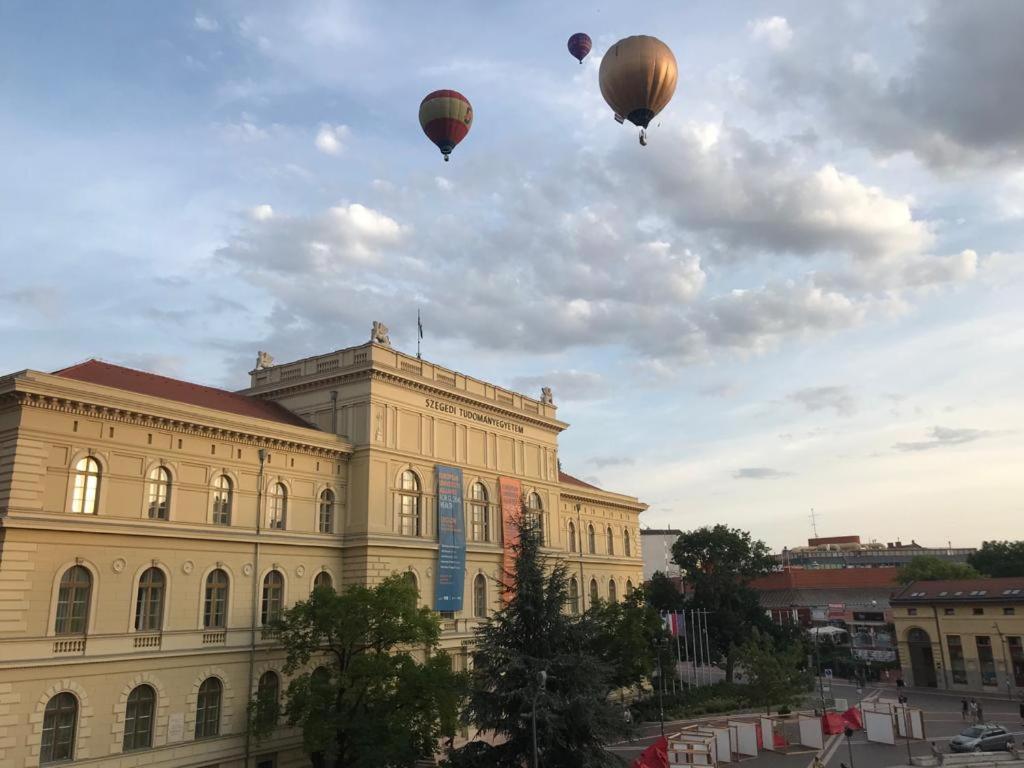Cosy Inner City Getaway Bestern Szeged Exterior foto